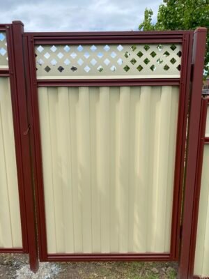 Fence and Gate - Image 2