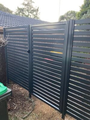 Aluminum Slats Gate Monument